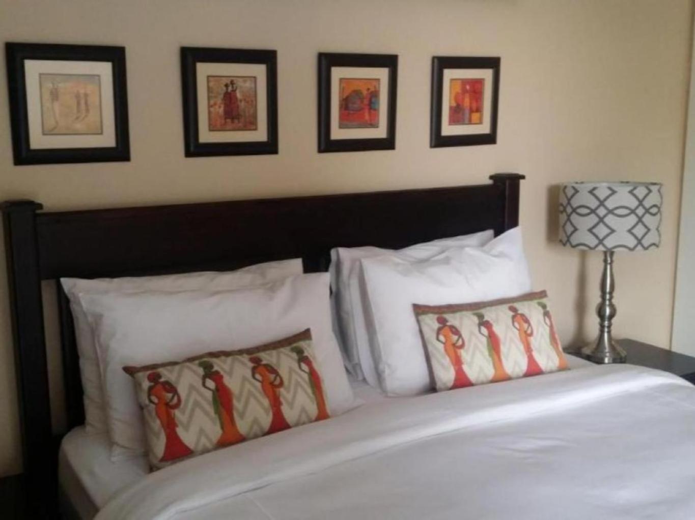 Sollunaa Guesthouse Sandton Bilik gambar