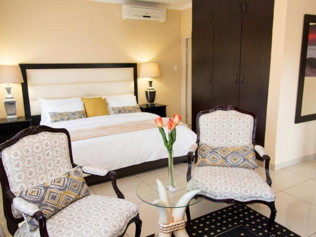 Sollunaa Guesthouse Sandton Luaran gambar